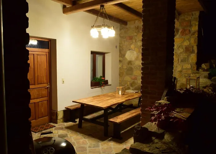 Kektura Vendeghaz Apartament *